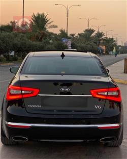 كيا كادينزا